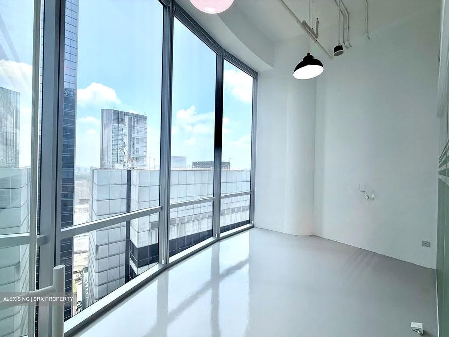 Oxley Tower (D1), Office #626846941